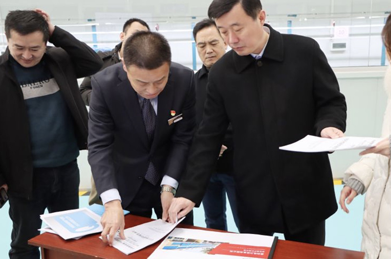 Zhang Mingqiang, Vice Mayor of Taishan District, Tai'an City, visited Taihe Power Group for research.