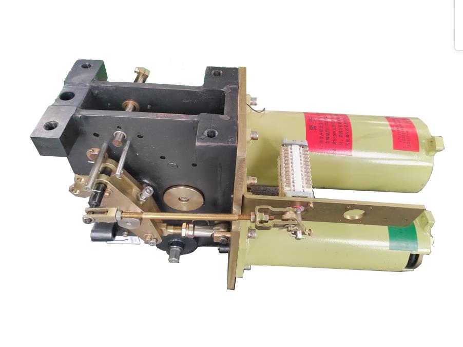 المحرك النابض CT40