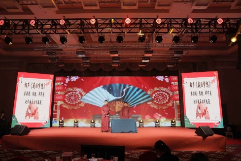 Actuador de resorte para disyuntor